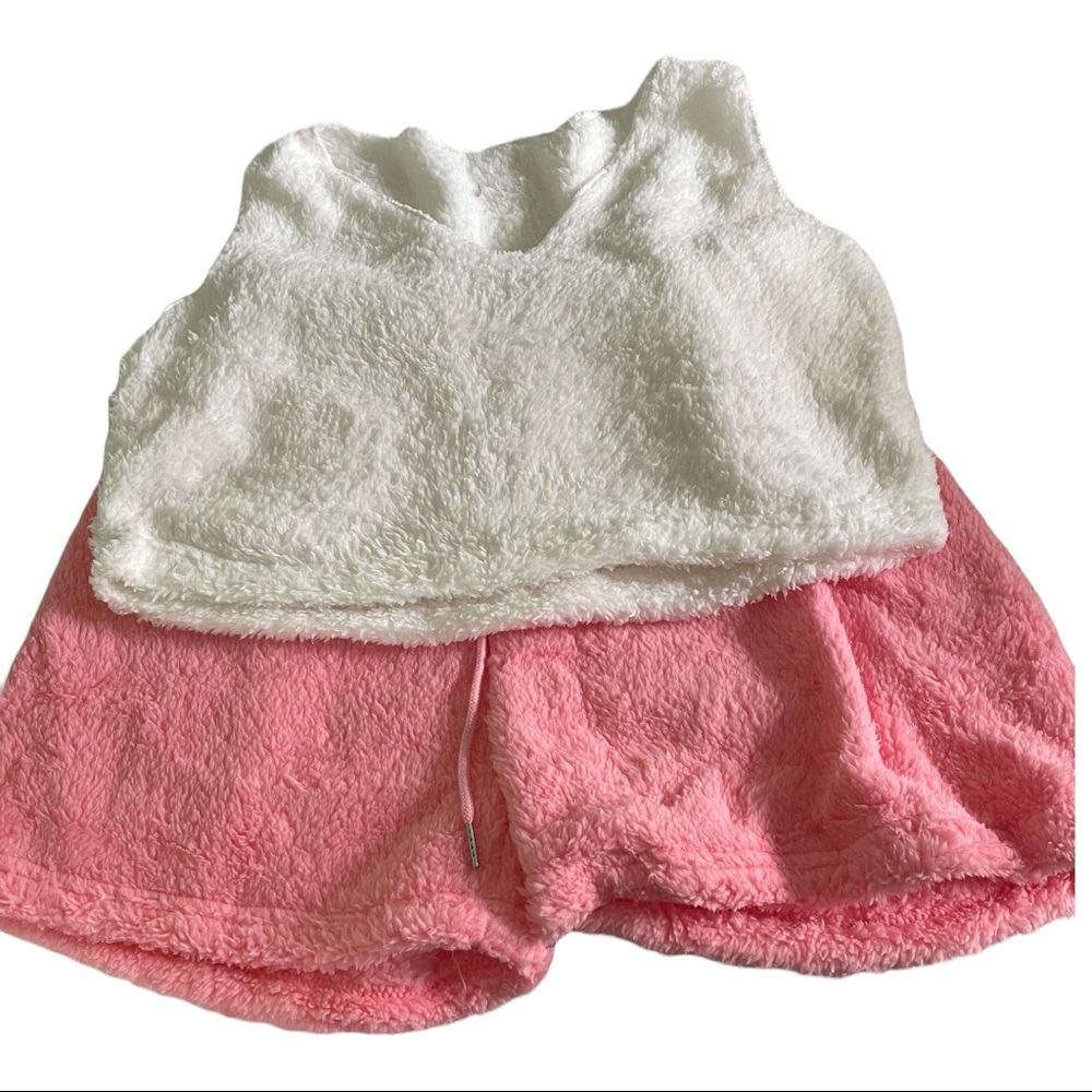 Thread 3 Piece Faux Fur Pajamas & Short Hooded Robe. Size L. Brand New